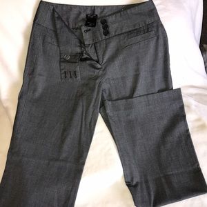 Ann Taylor black n Grey 6P
